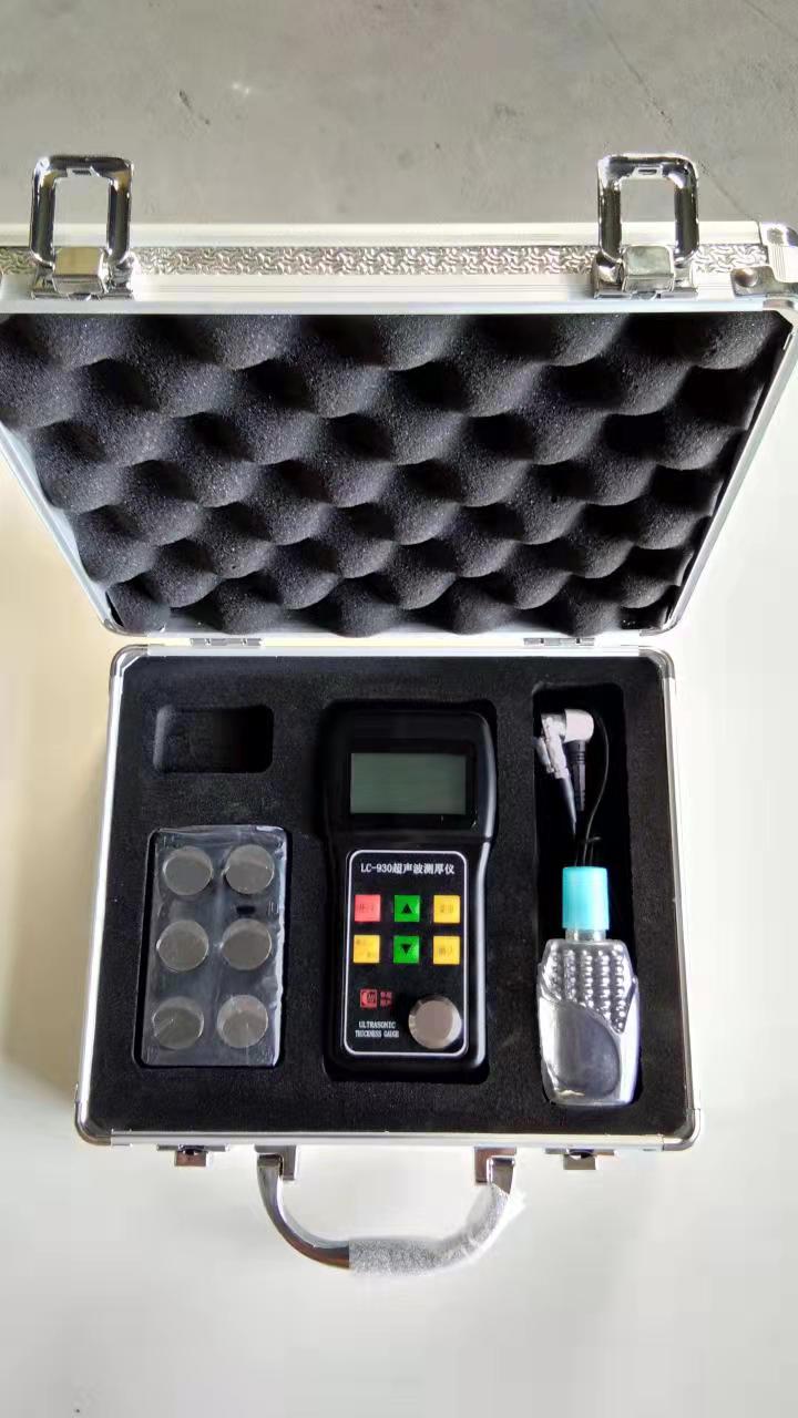 超聲波測厚儀LC-930(圖2) 超聲波測厚儀LC-930(圖2)